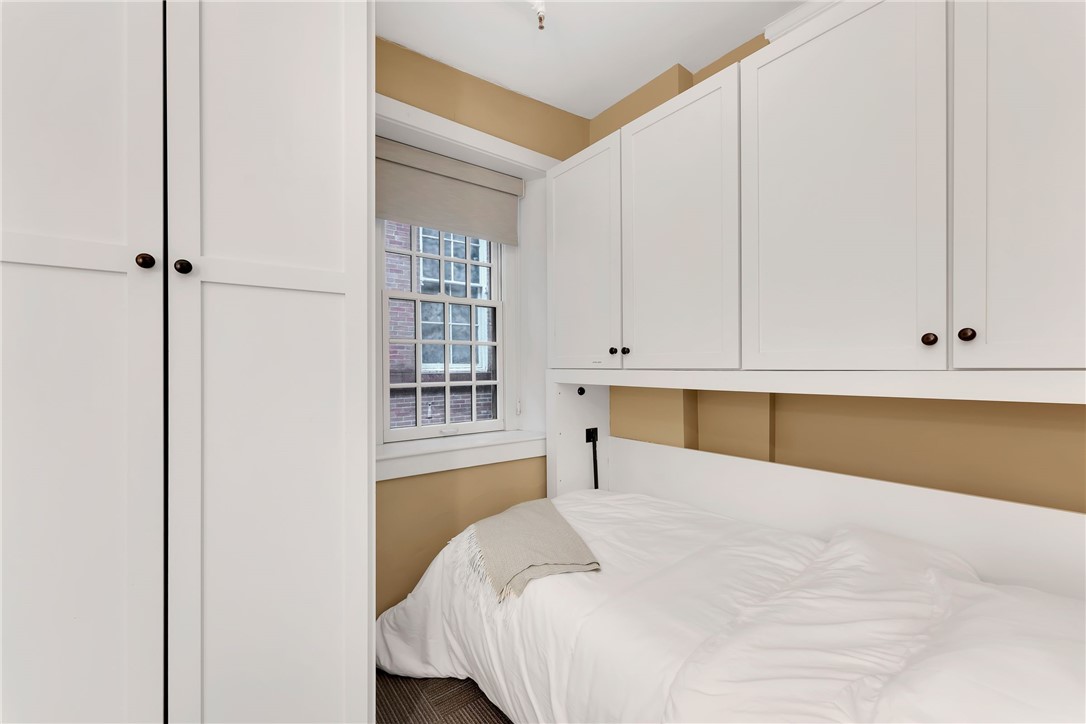 65 Weybosset Street 222