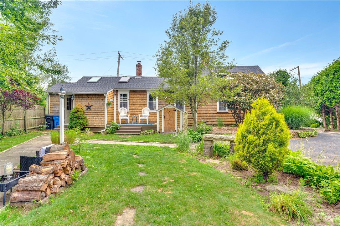 492 Oaklawn Avenue