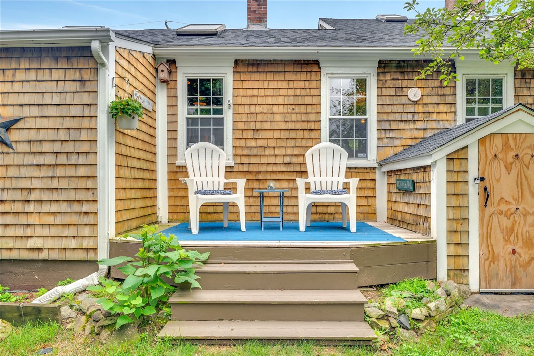 492 Oaklawn Avenue