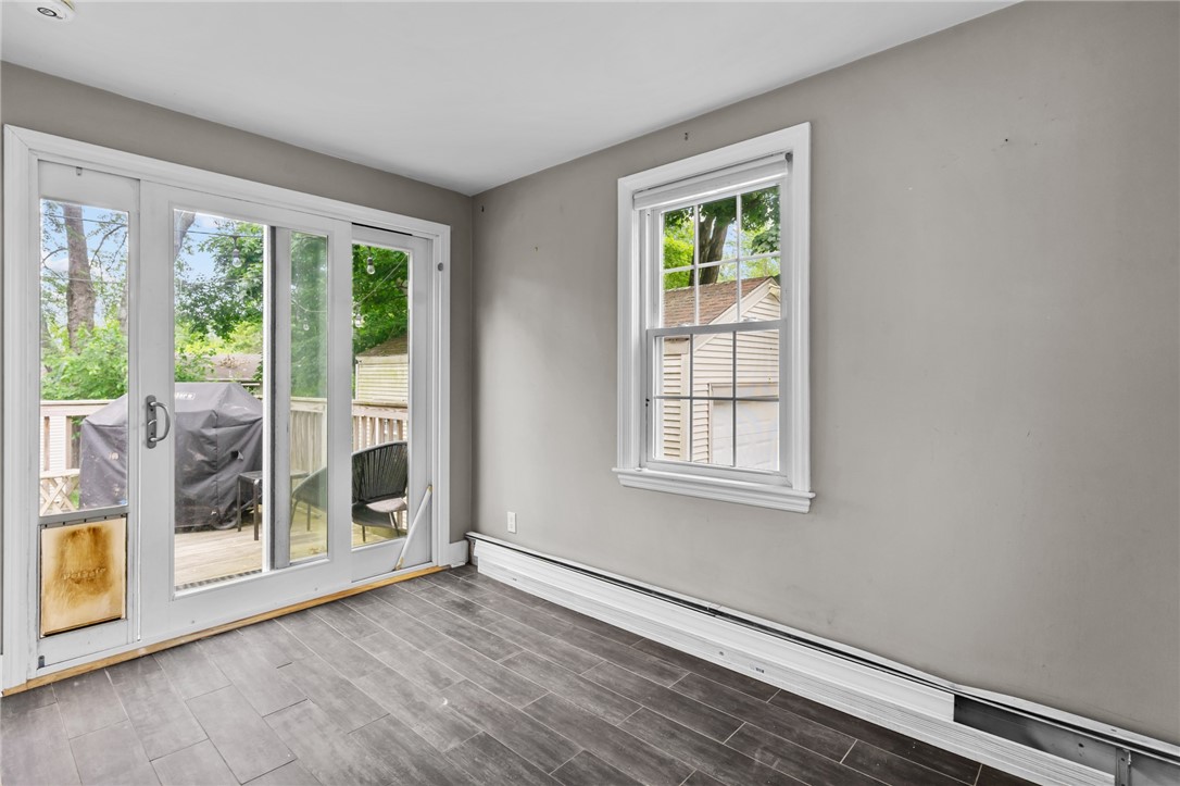 32 Bates Avenue
