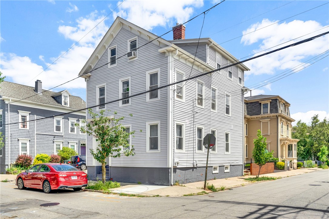 78 Courtland Street