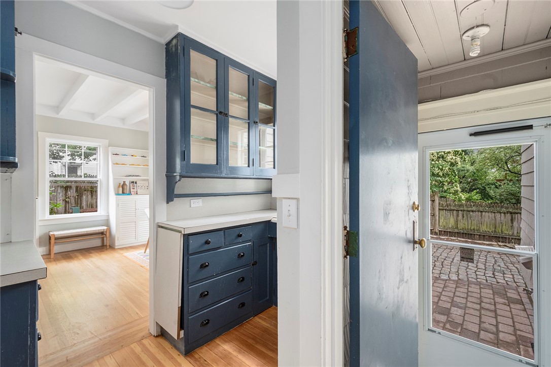 228 Medway Street