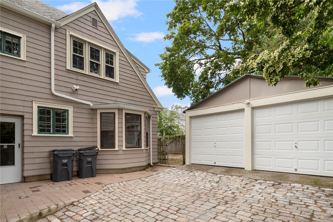 228 Medway Street