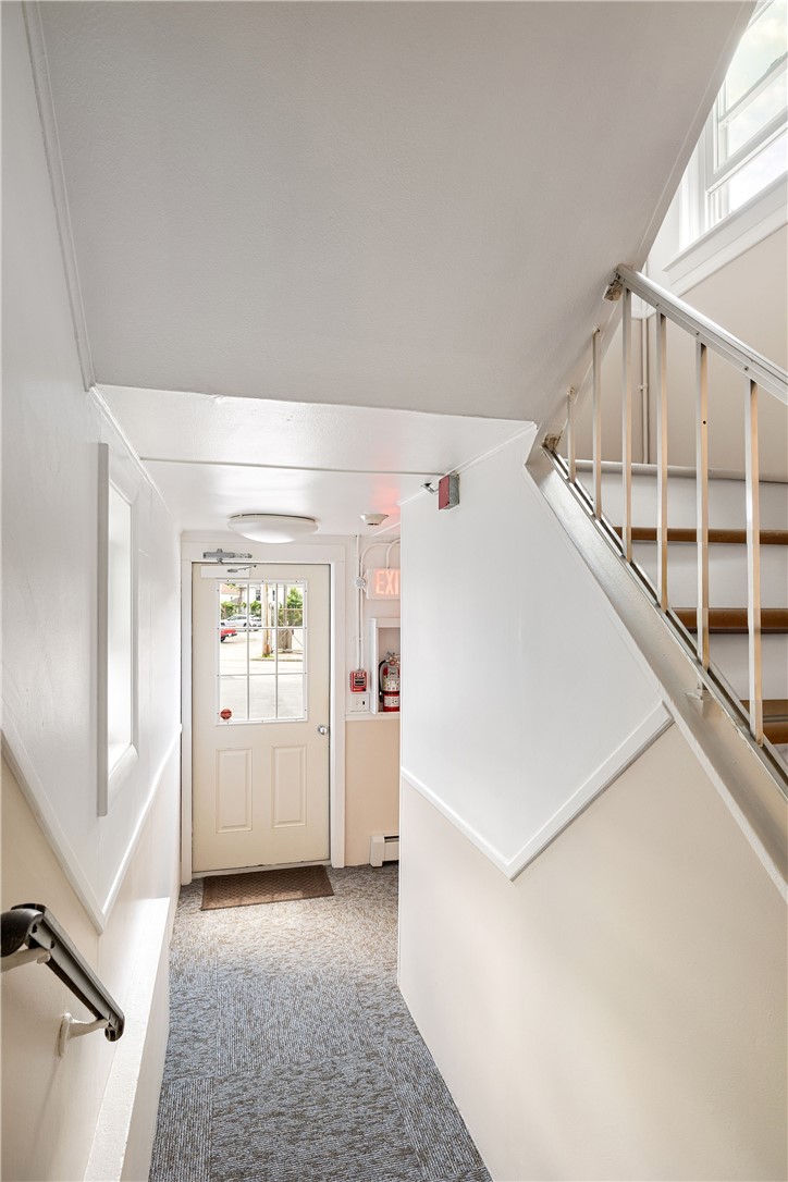 212 Washington Street