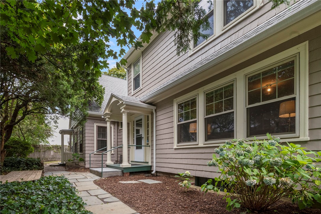 228 Medway Street