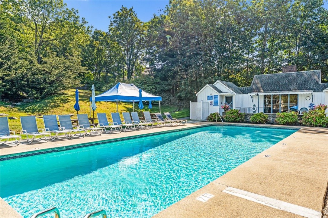 200 Arboretum Lane