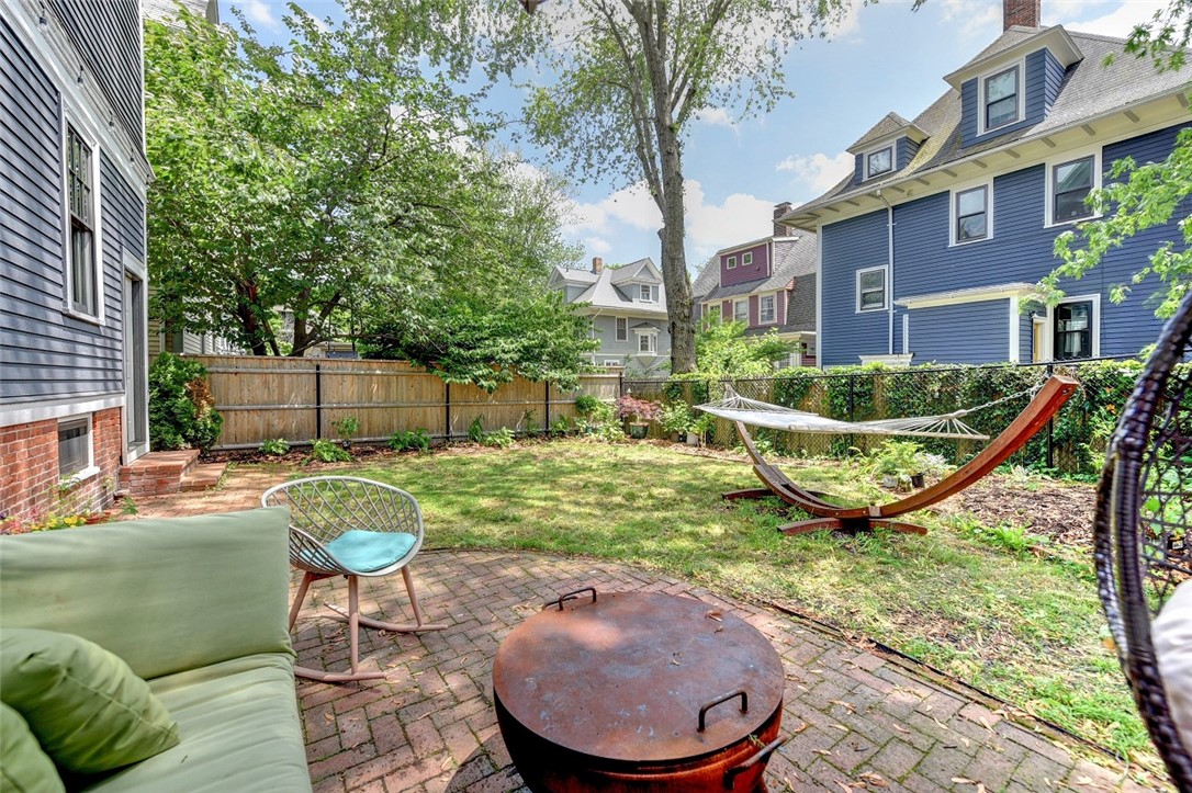 81 Irving Avenue 2