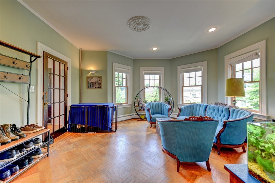 81 Irving Avenue 2