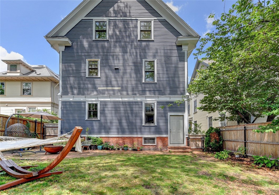 81 Irving Avenue 2