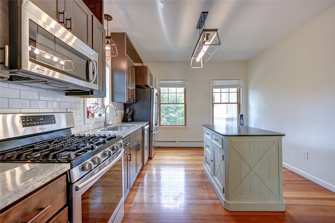 81 Irving Avenue 2