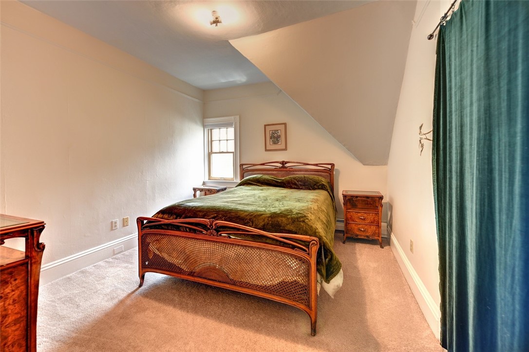 81 Irving Avenue 2