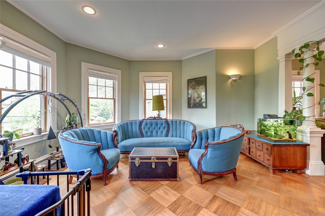 81 Irving Avenue 2