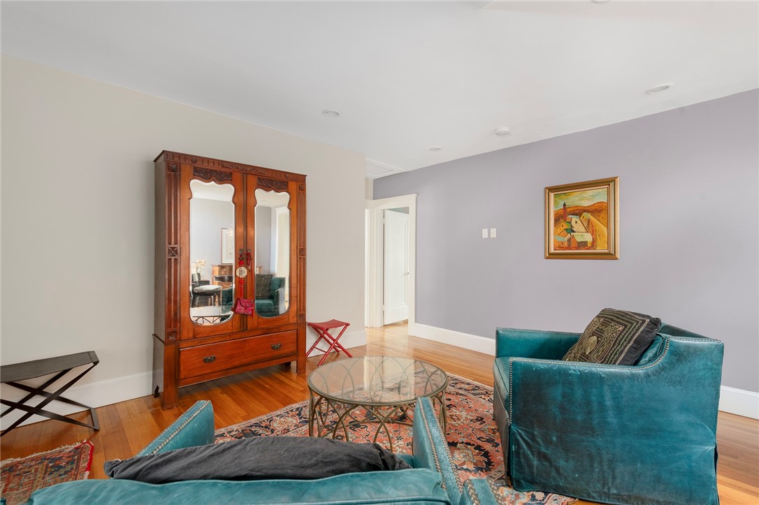 167 Emeline Street 3