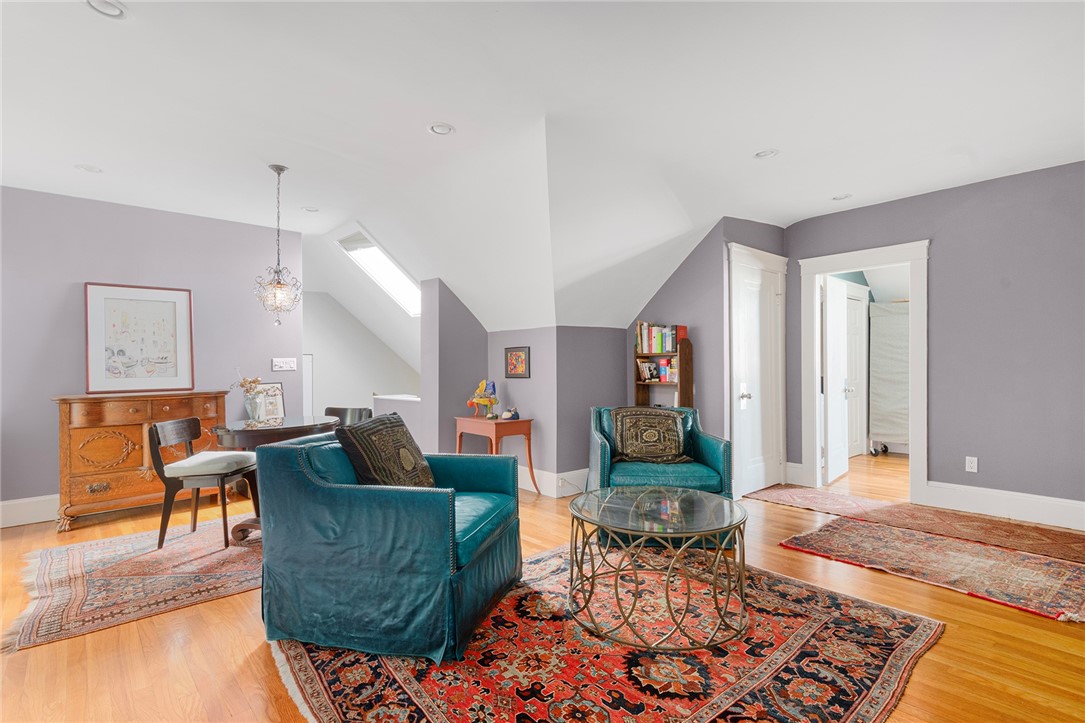 167 Emeline Street 3