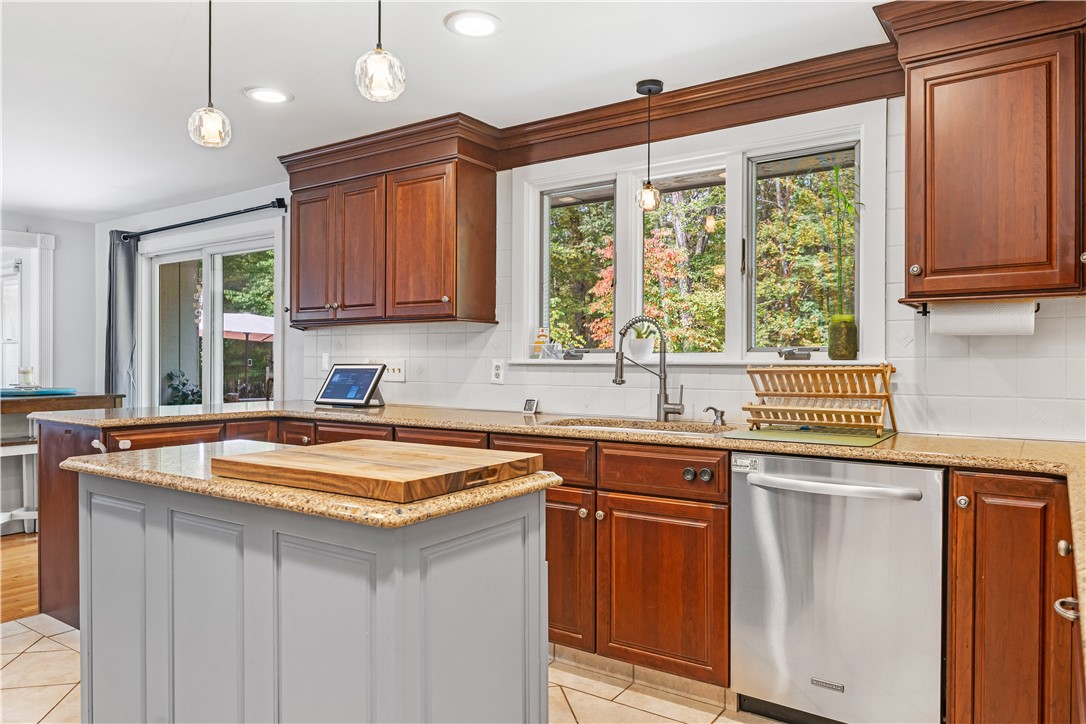 34 Highland Terrace