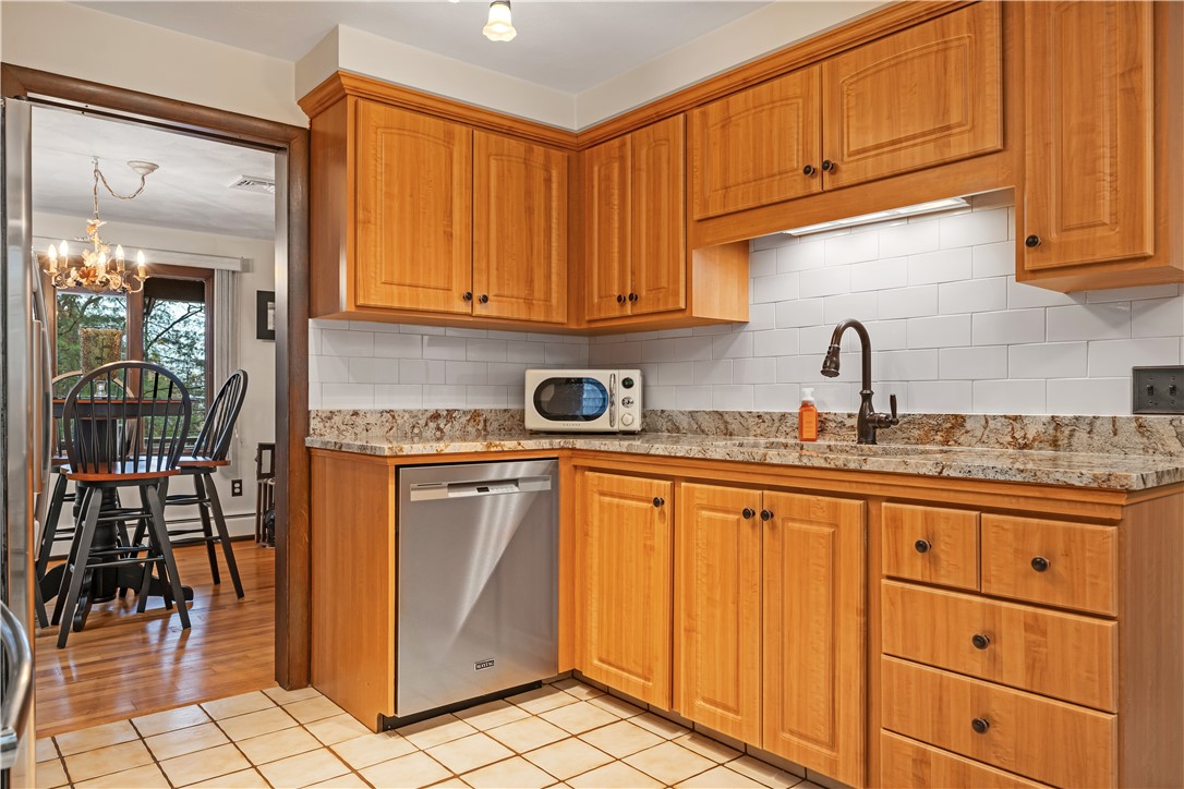 420 Robin Hollow Road