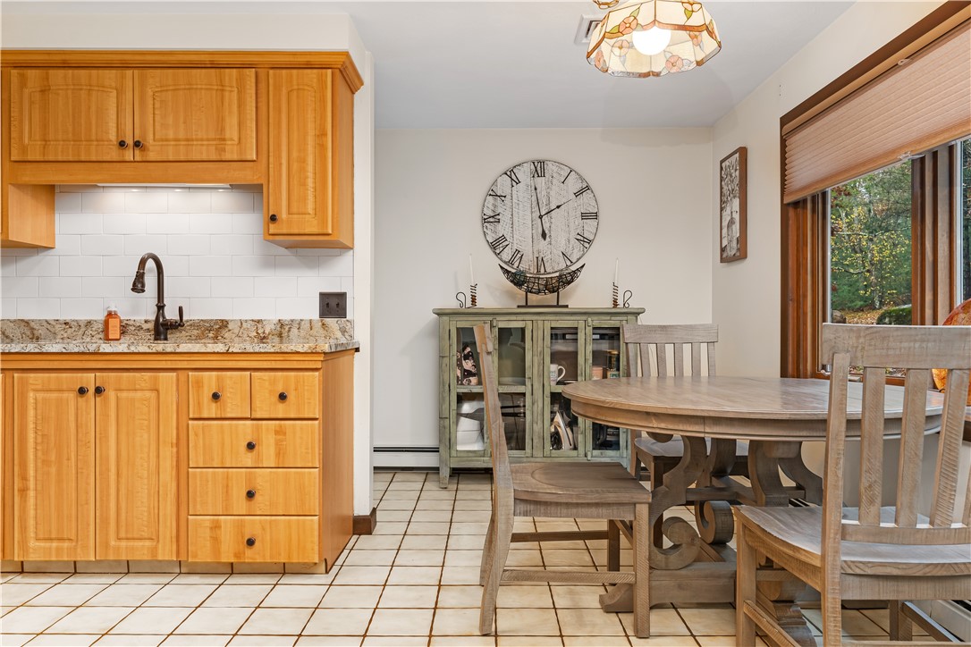 420 Robin Hollow Road