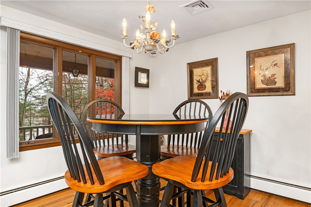 420 Robin Hollow Road