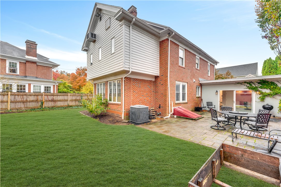 41 Elmway Street