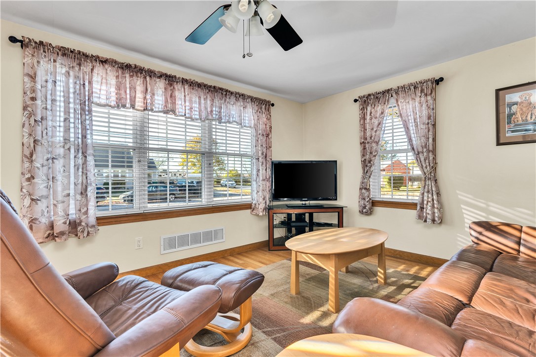 93 Grotto Avenue