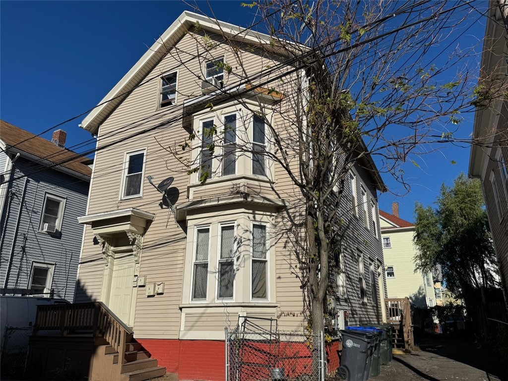 17 Alma Street