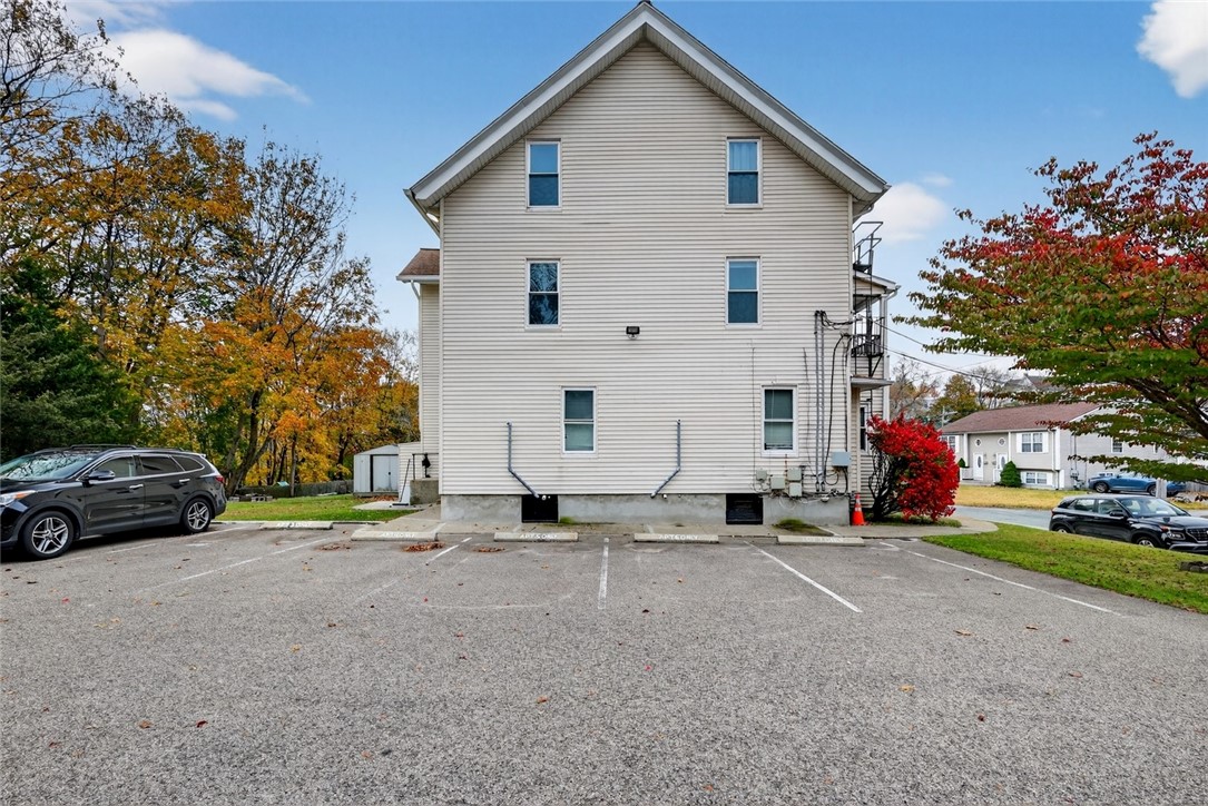28 Riverdale Avenue