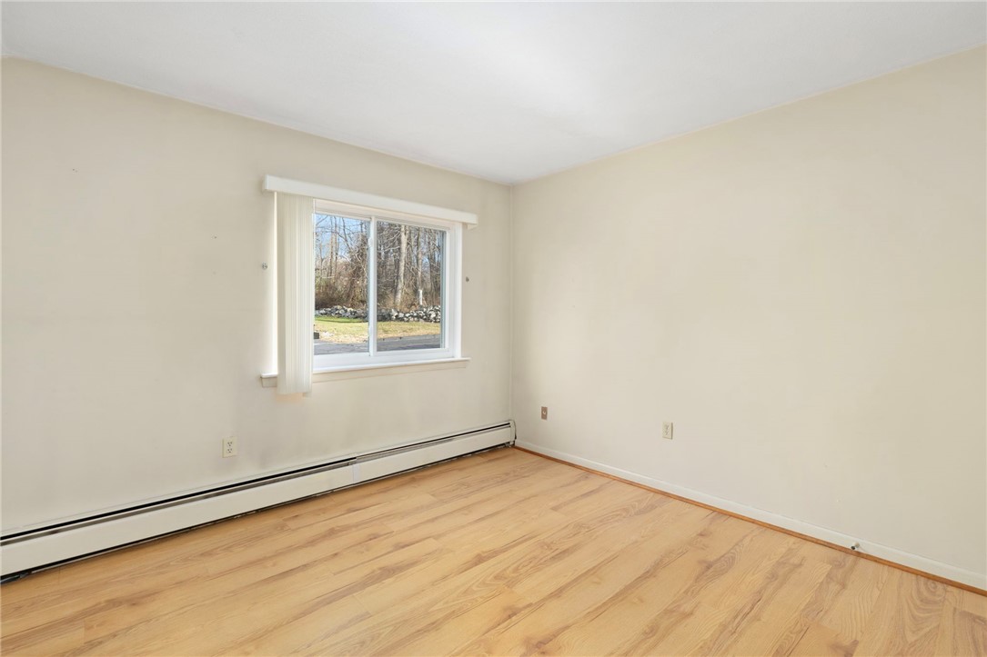 750 Quaker Lane B101