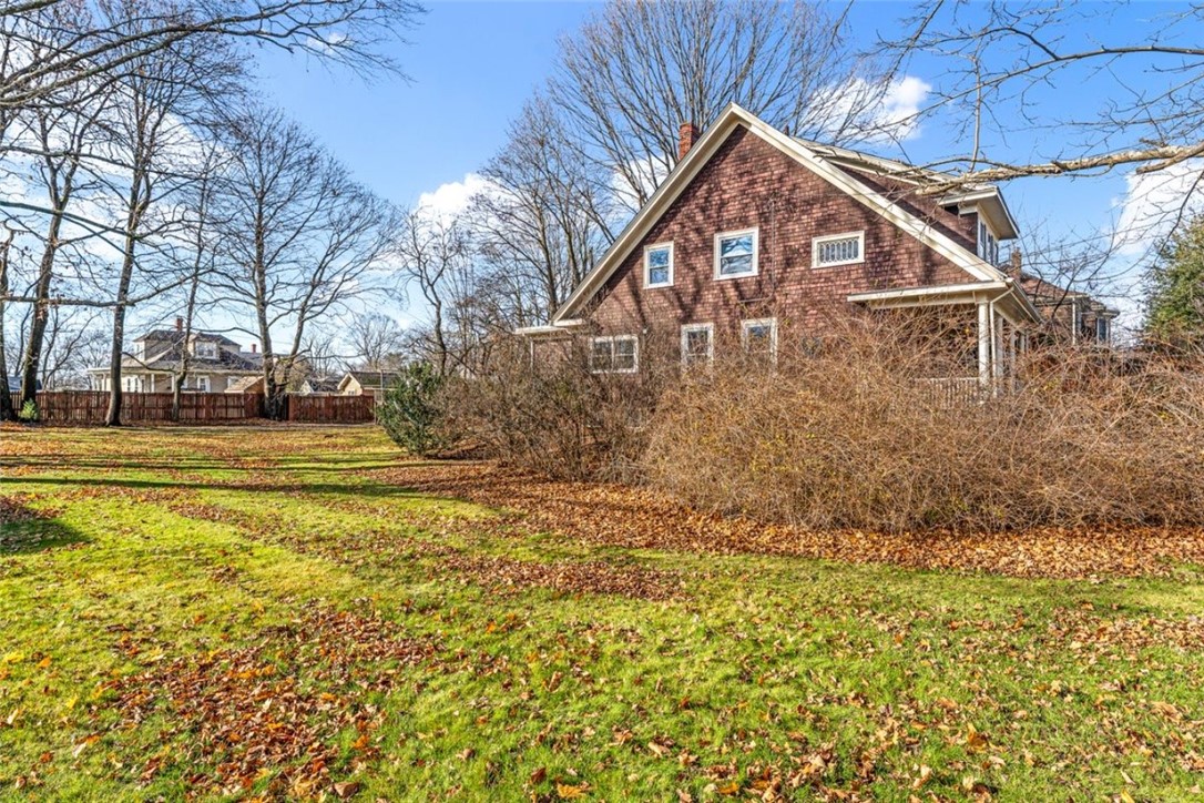 9 Linden Avenue