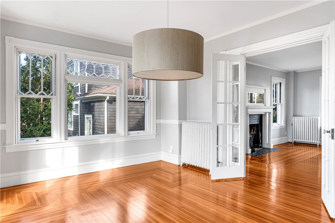 9 Linden Avenue
