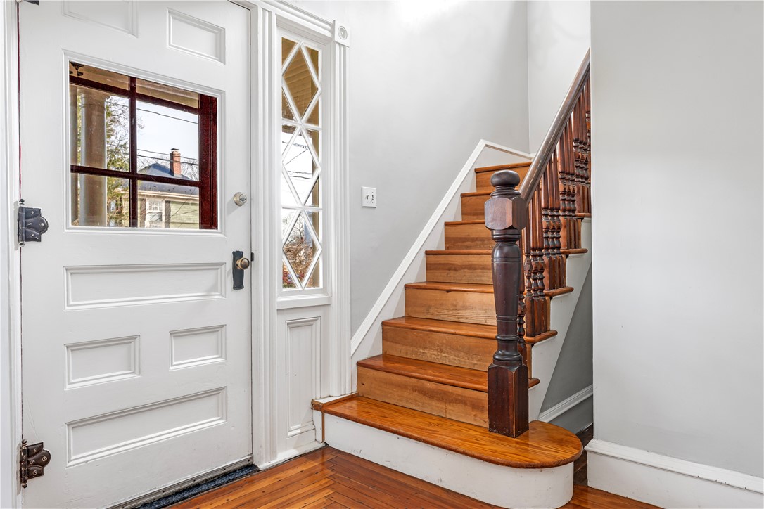 9 Linden Avenue