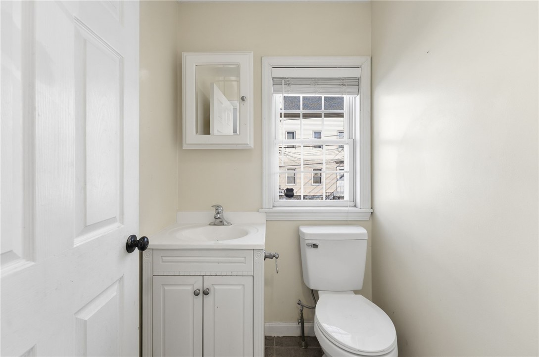 17 Grotto Avenue 1