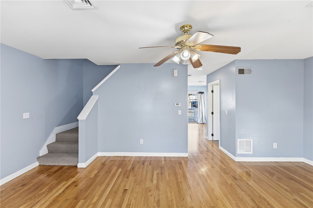 17 Grotto Avenue 1