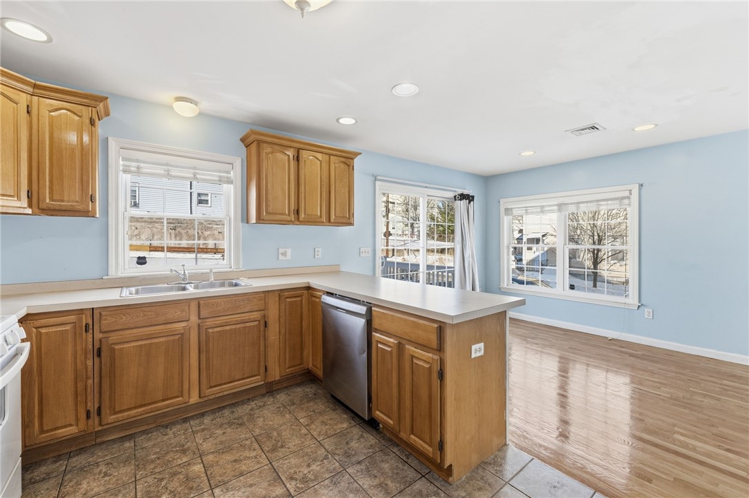 17 Grotto Avenue 1