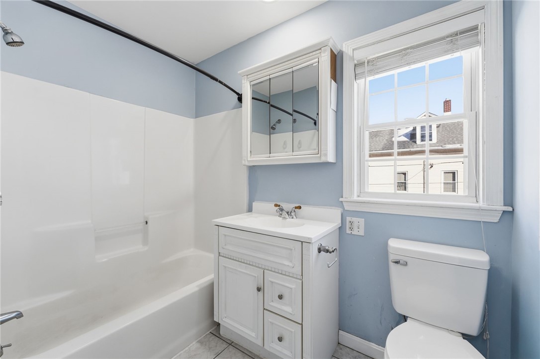 17 Grotto Avenue 1