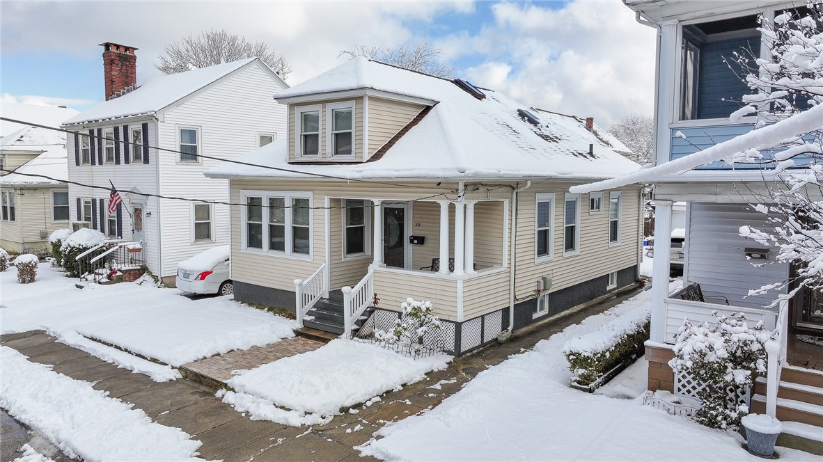 30 Edgemere Avenue