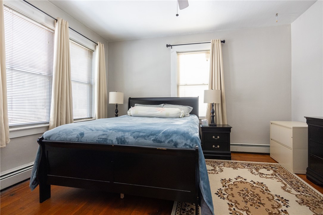 30 Edgemere Avenue