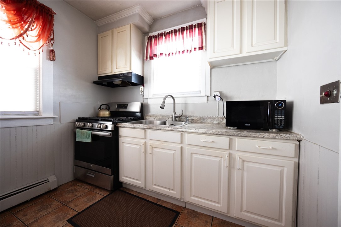 30 Edgemere Avenue