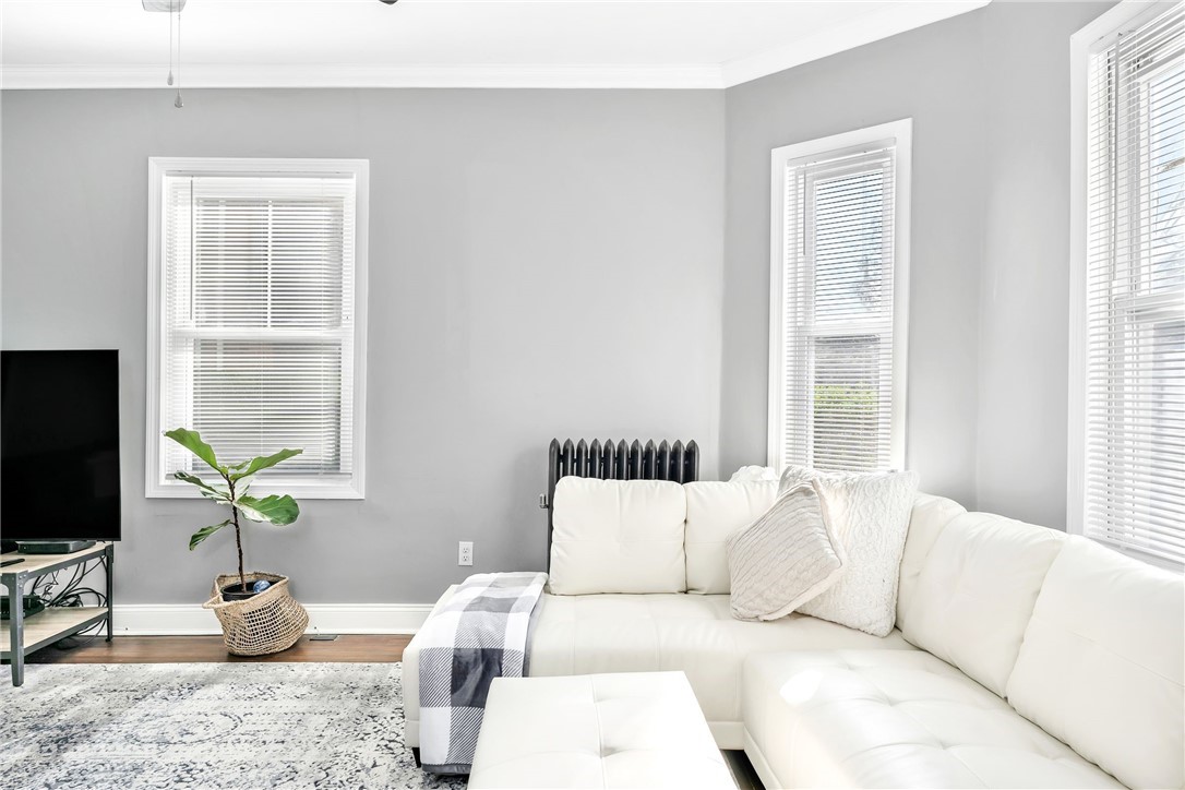 90 University Avenue