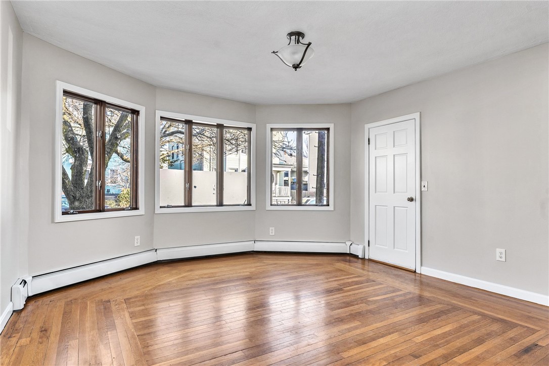 27 Fremont Street 1