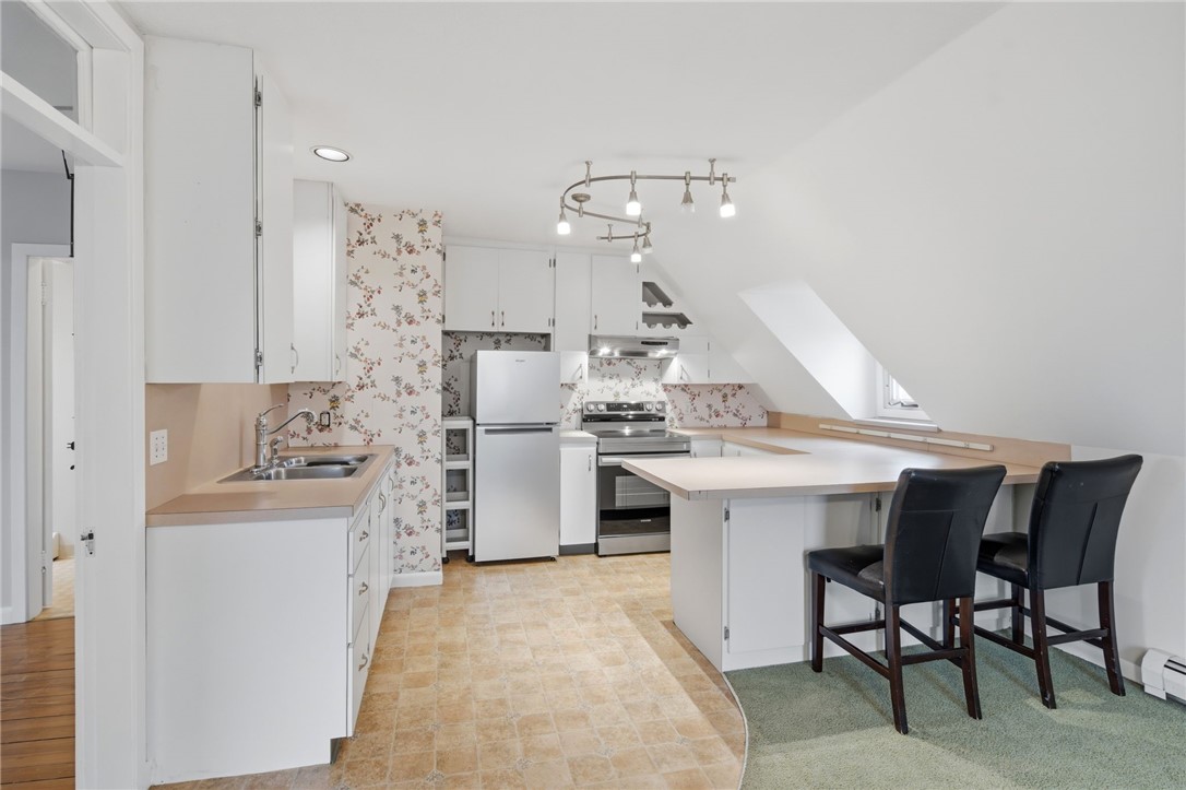 135 Columbia Avenue 3