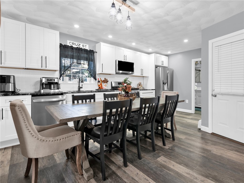 86 Woodward Avenue