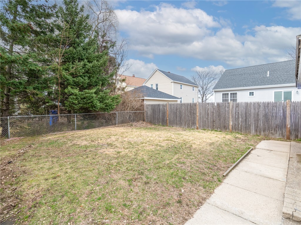 86 Woodward Avenue