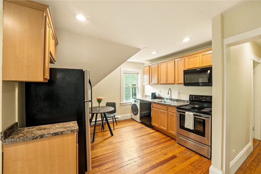 90 University Avenue