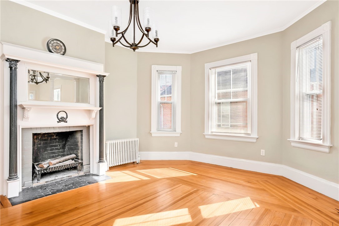 90 University Avenue