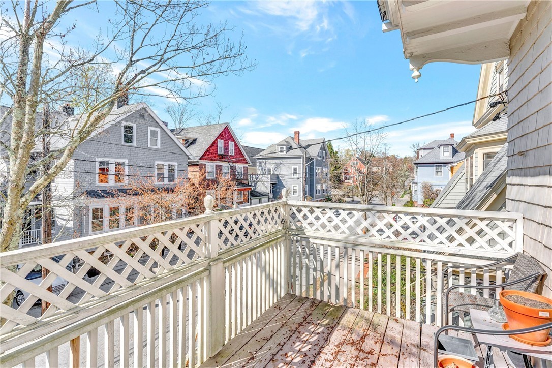 90 University Avenue