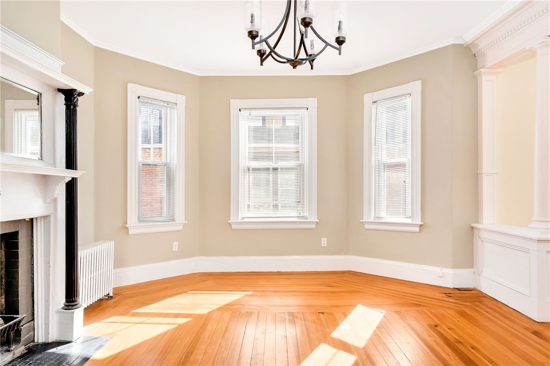 90 University Avenue