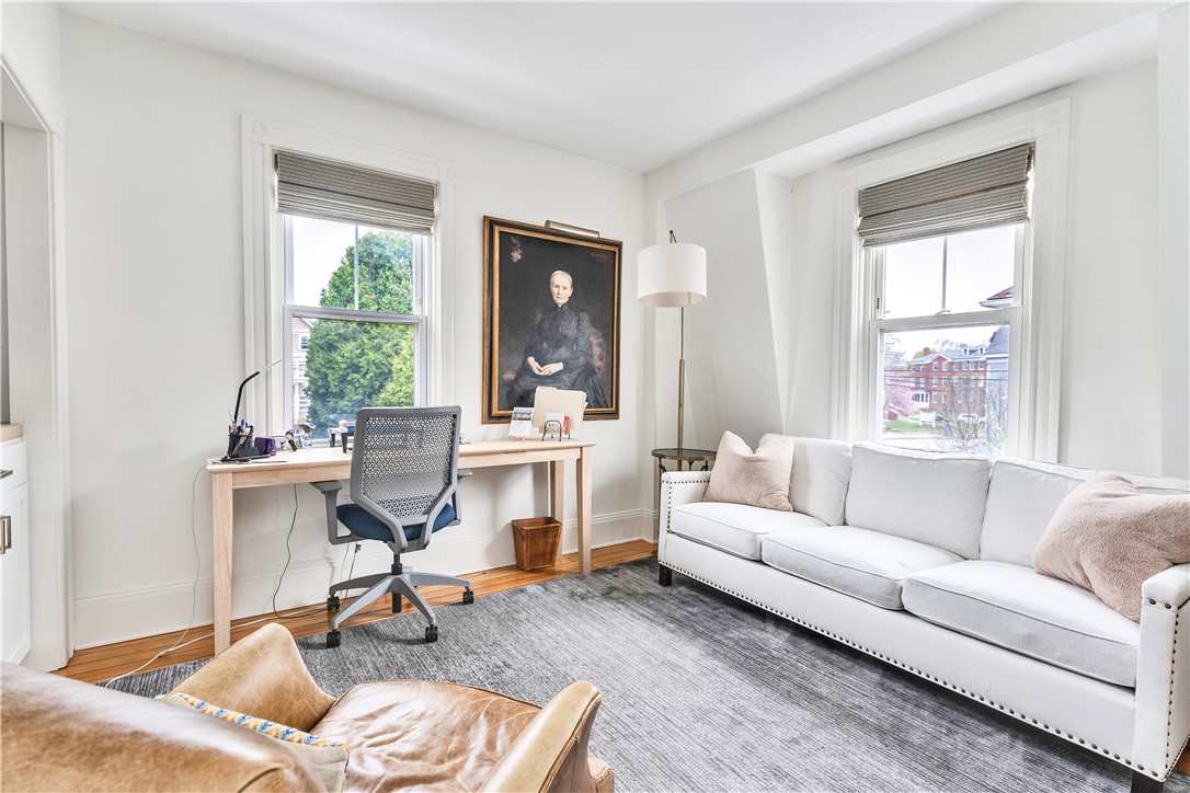 12 Observatory Avenue