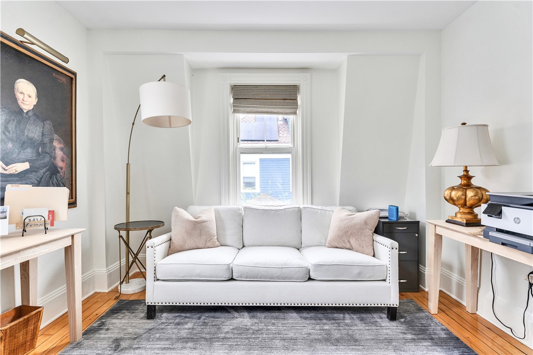 12 Observatory Avenue