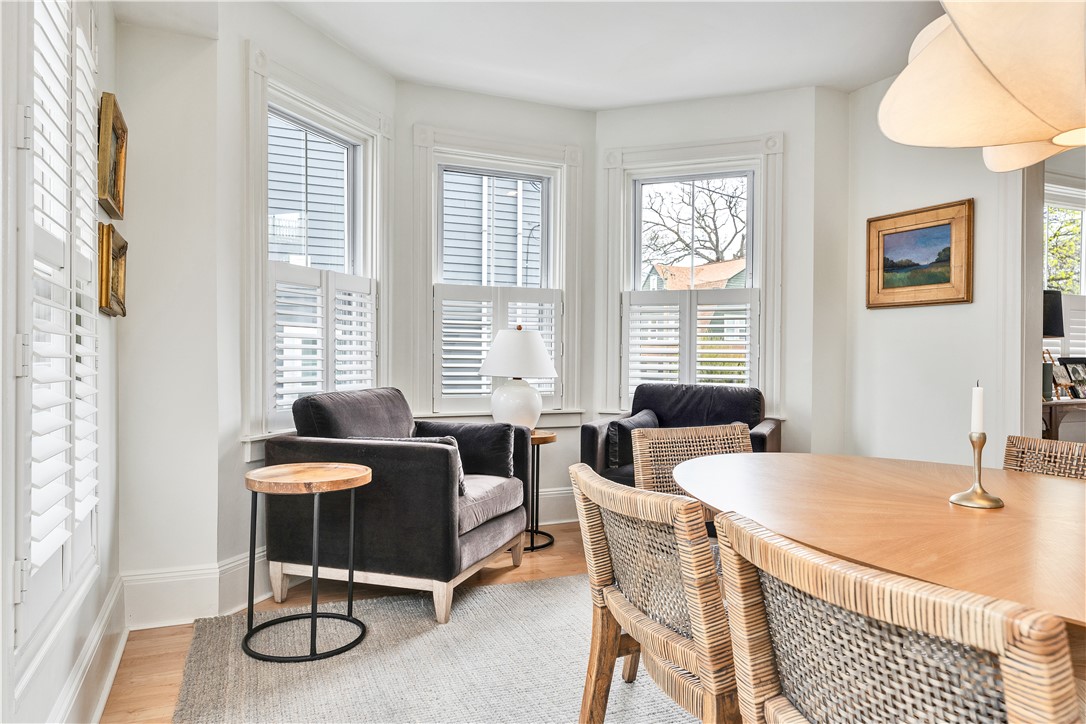 12 Observatory Avenue