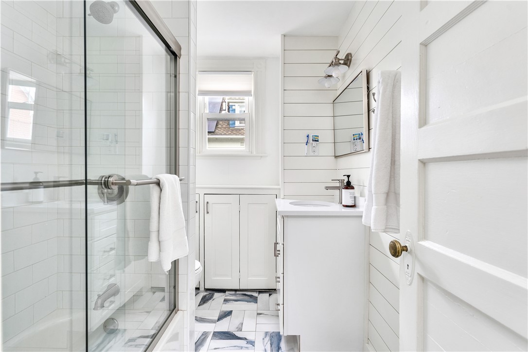 12 Observatory Avenue